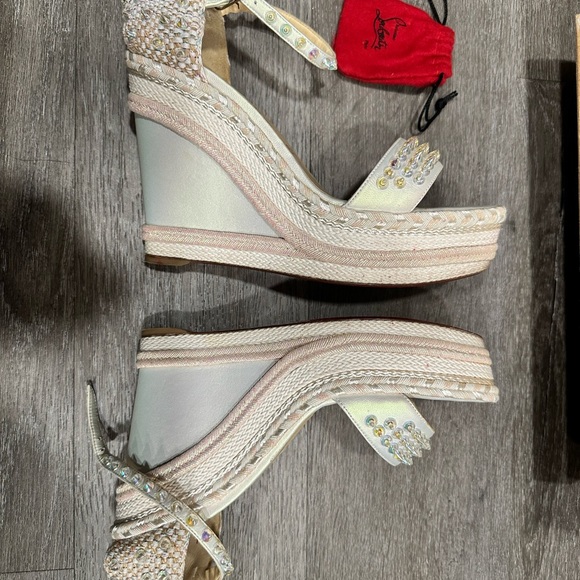 Christian Louboutin Pearl Embellished Wedge Sandals - Picture 3 of 16